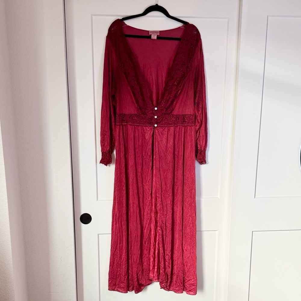 Vintage Hand Dyed Lace Robe